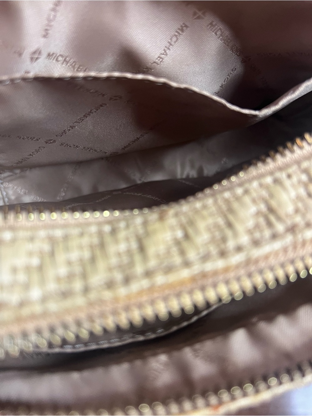 Michael Kors Tan Woven Straw Crossbody with Snake-Print Trim - Picture 6 of 7